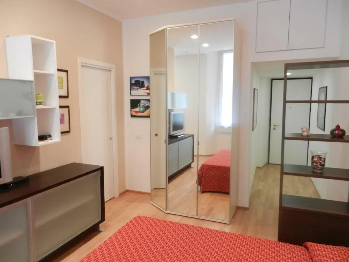 Central Guesthouse La Spezia 0*,  Italie