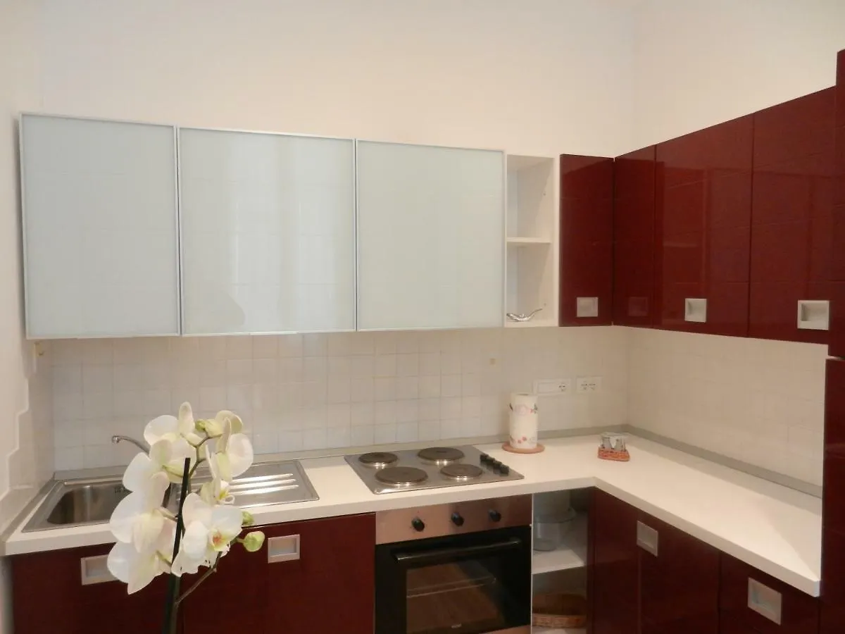 Central Guesthouse 라스페치아